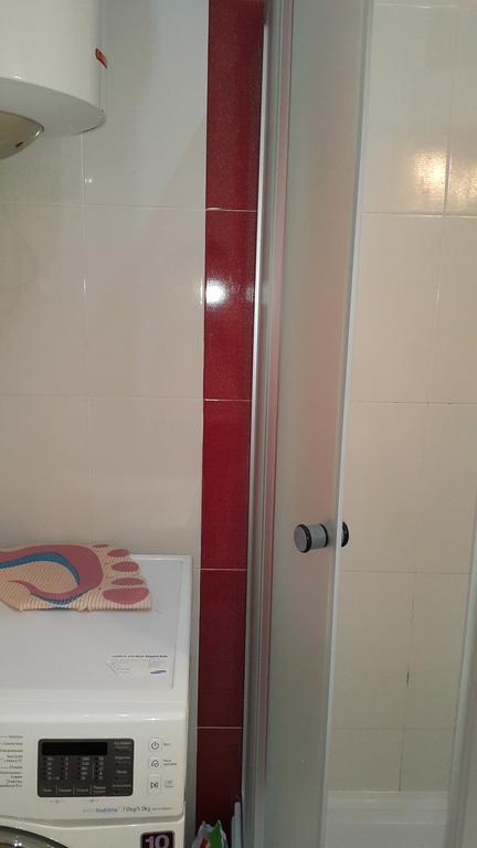 Apartment On Rustaveli Avenue Тбилиси Номер фото