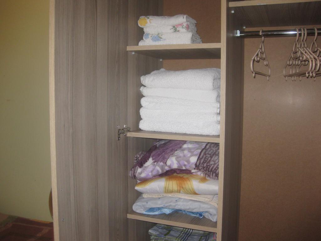 Apartment On Rustaveli Avenue Тбилиси Номер фото