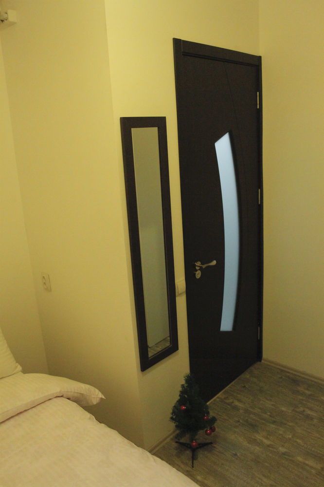 Apartment On Rustaveli Avenue Тбилиси Экстерьер фото
