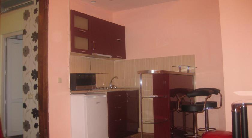 Apartment On Rustaveli Avenue Тбилиси Экстерьер фото